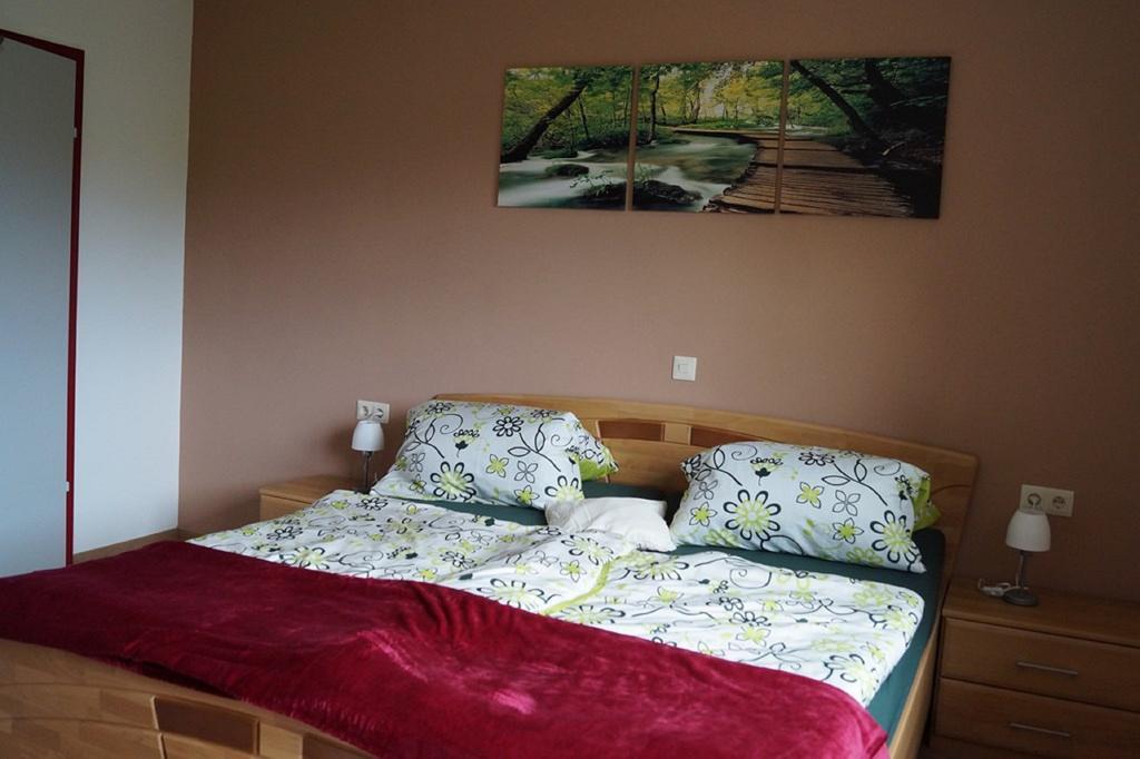 Gaestehaus Am Steinwald Friedenfels Habitación foto